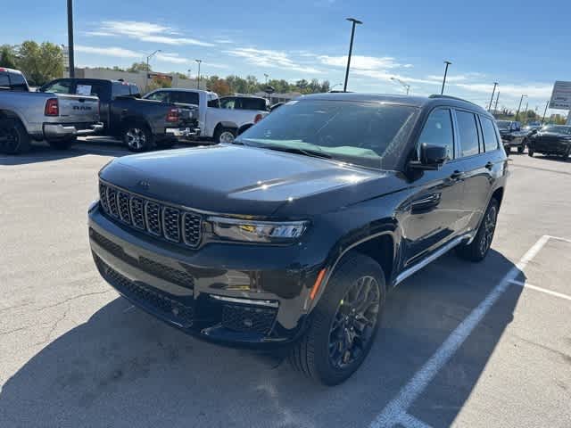 Thumbnail: 2025 Jeep Grand Cherokee L - 2