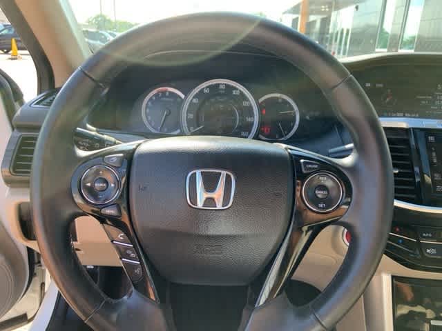 Thumbnail: 2016 Honda Accord - 10