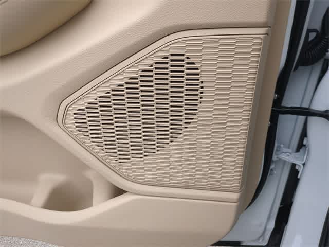 Thumbnail: 2025 Jeep Grand Cherokee - 33