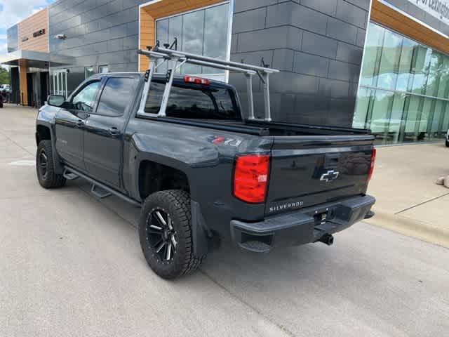 Thumbnail: 2018 Chevrolet Silverado 1500 - 17