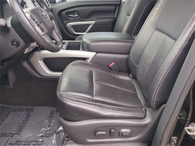 Thumbnail: 2017 Nissan Titan - 17