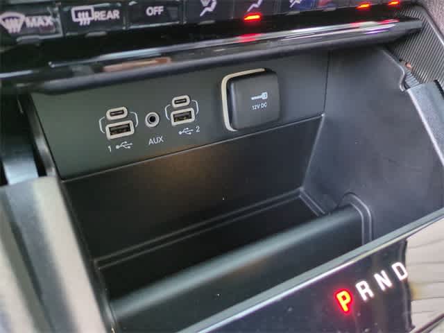 Thumbnail: 2025 Jeep Grand Cherokee L - 32