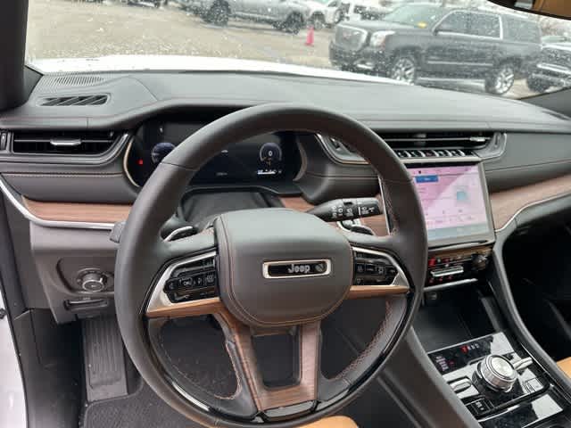 Thumbnail: 2025 Jeep Grand Cherokee - 7