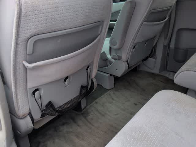 Thumbnail: 2004 Nissan Quest - 18