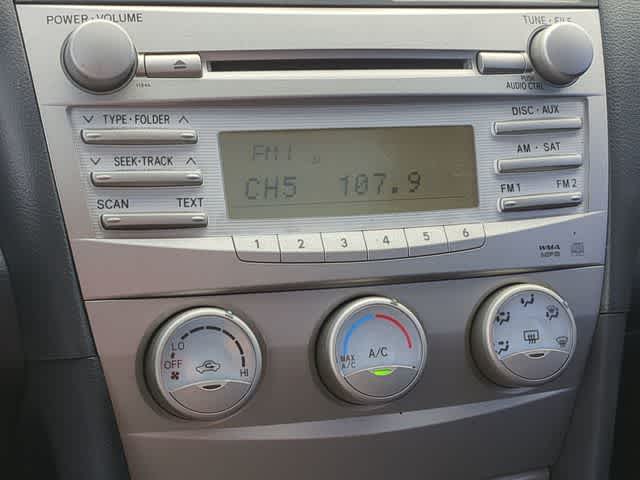 Thumbnail: 2011 Toyota Camry - 29