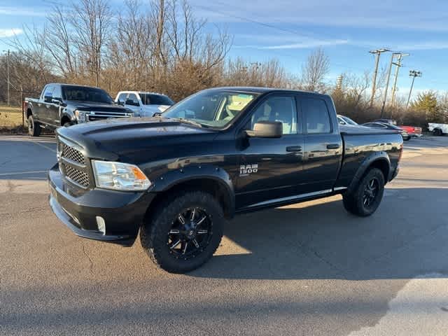 Thumbnail: 2019 RAM 1500 Classic - 14