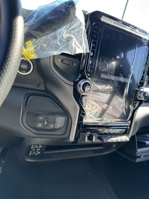 Thumbnail: 2026 RAM 3500 - 5