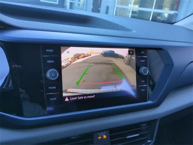 Thumbnail: 2022 Volkswagen Taos - 30