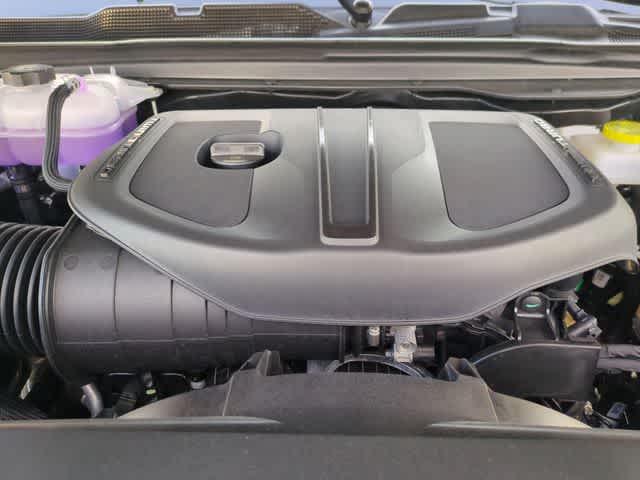 Thumbnail: 2026 RAM 1500 - 15