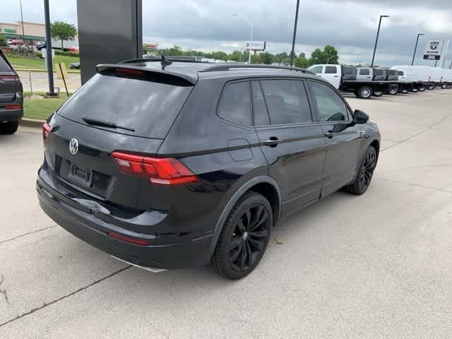 Thumbnail: 2021 Volkswagen Tiguan - 22