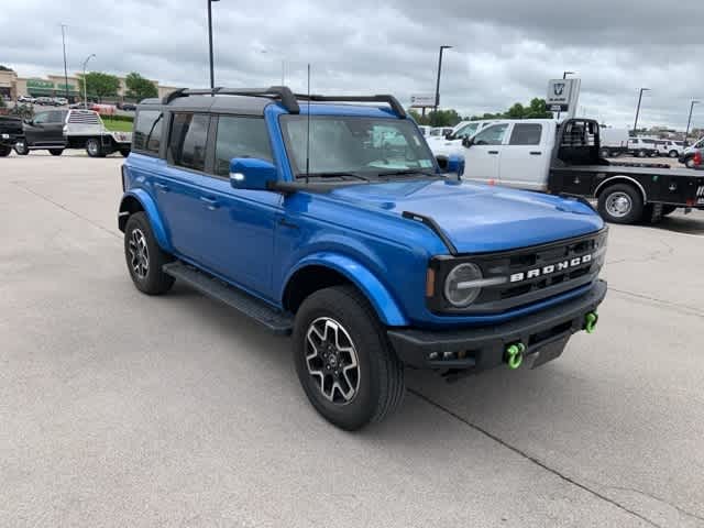 2022 Ford Bronco Outer Banks 28