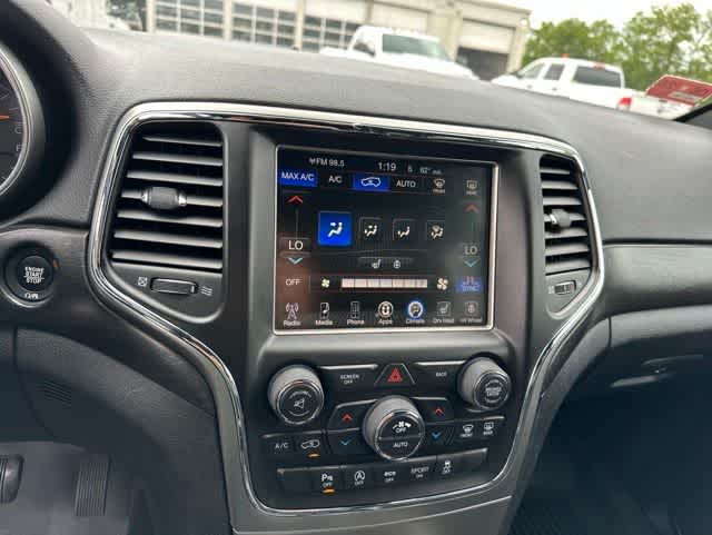 Thumbnail: 2017 Jeep Grand Cherokee - 7