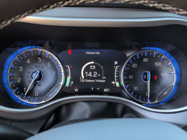 Thumbnail: 2027 Chrysler Pacifica - 33