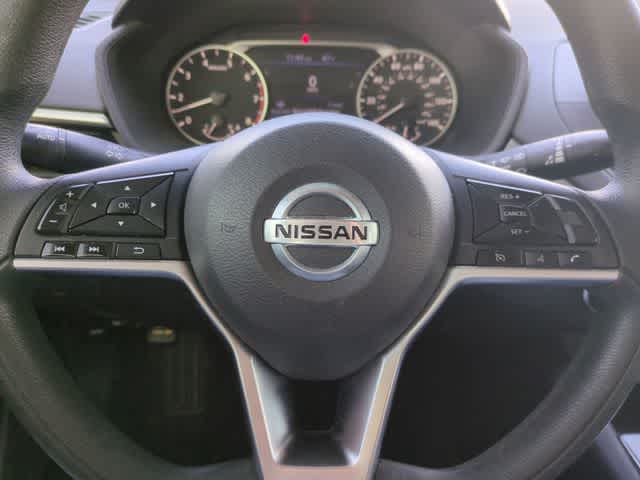 Thumbnail: 2022 Nissan Altima - 22