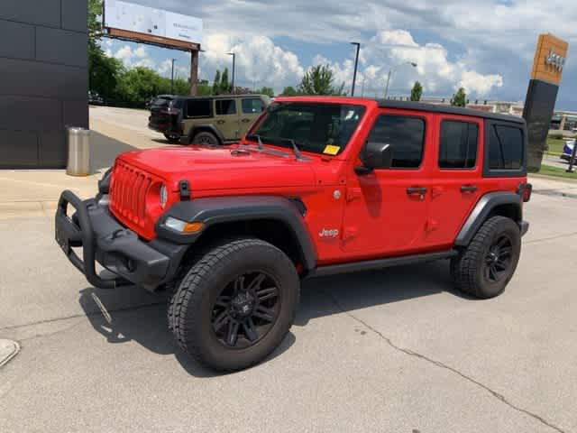 Thumbnail: 2018 Jeep Wrangler - 16