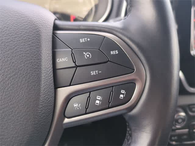 Thumbnail: 2021 Jeep Cherokee - 26