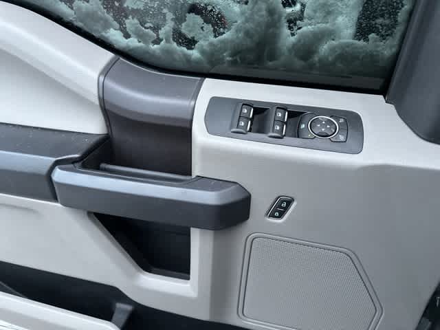 Thumbnail: 2019 Ford F-150 - 14