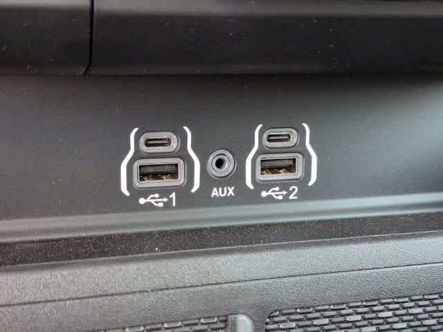 Thumbnail: 2026 RAM 1500 - 32