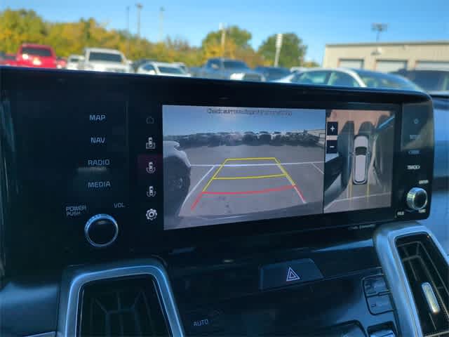 Thumbnail: 2022 Kia Sorento - 31