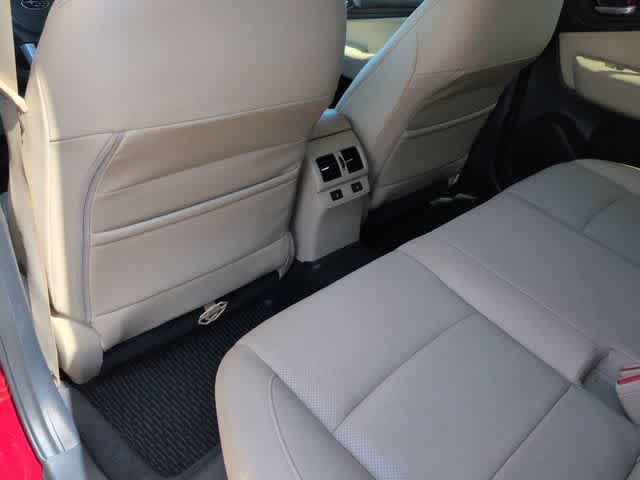 Thumbnail: 2015 Subaru Outback - 18