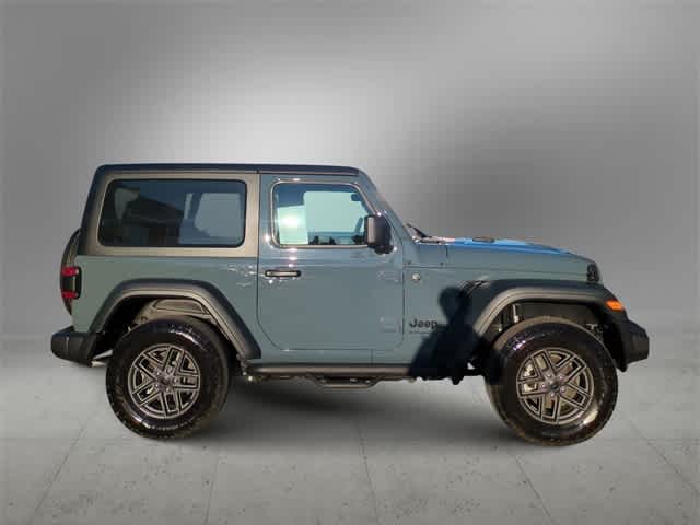 Thumbnail: 2025 Jeep Wrangler - 9