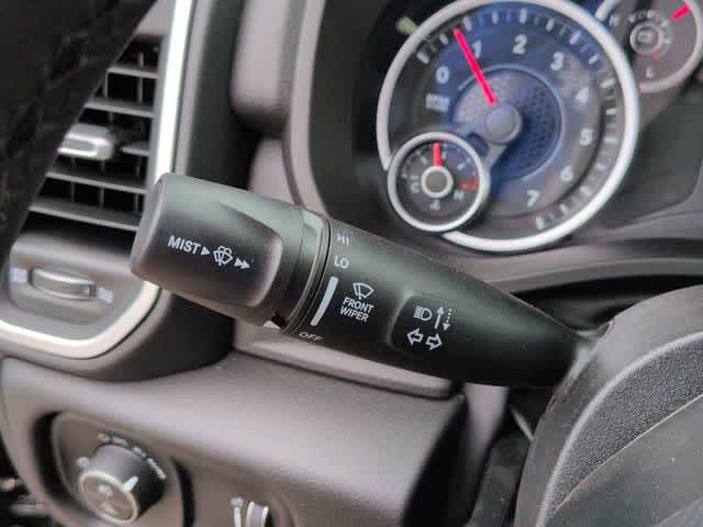 Thumbnail: 2026 RAM 1500 - 27
