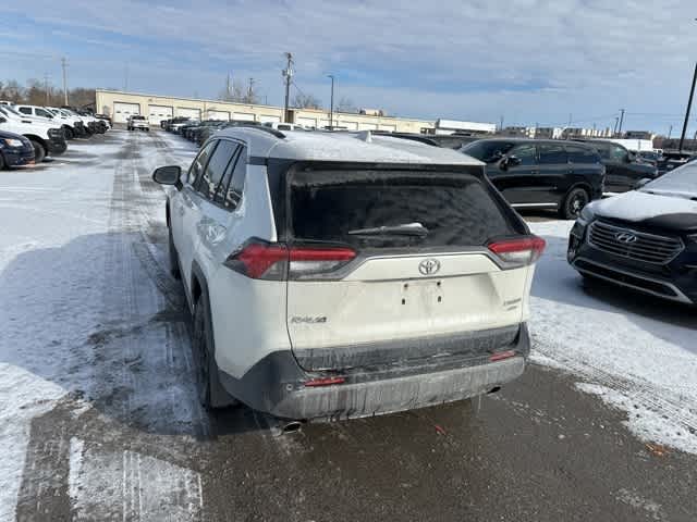 Thumbnail: 2019 Toyota RAV4 - 24