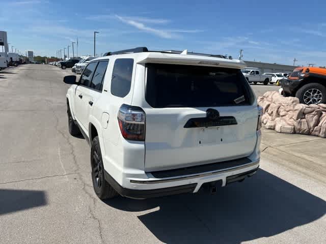 Thumbnail: 2021 Toyota 4Runner - 22
