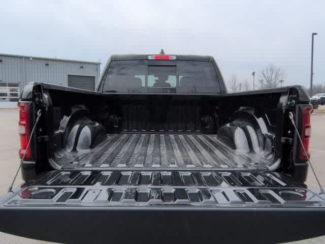 Thumbnail: 2026 RAM 1500 - 33