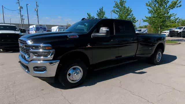 Thumbnail: 2026 RAM 3500 - 4