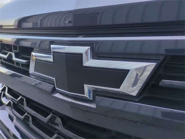 Thumbnail: 2023 Chevrolet Silverado 1500 - 11
