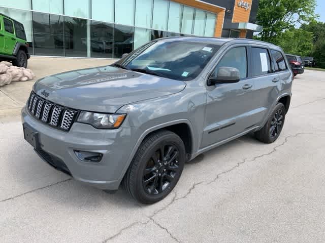 Thumbnail: 2020 Jeep Grand Cherokee - 2