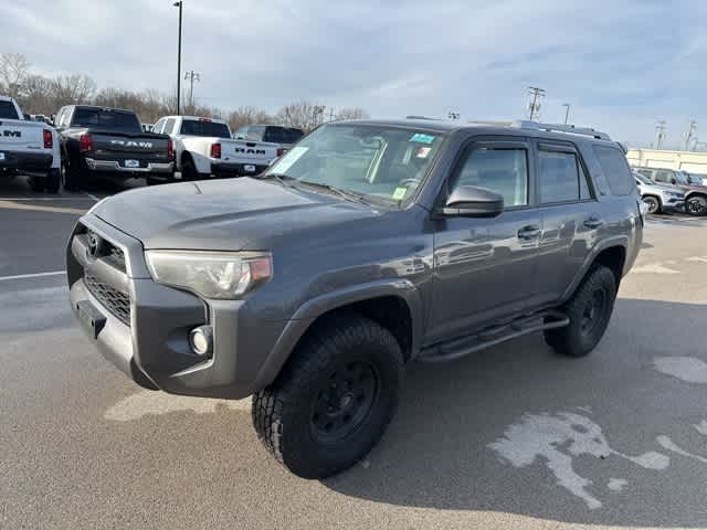 Thumbnail: 2018 Toyota 4Runner - 11