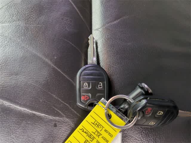 Thumbnail: 2014 Ford Explorer - 38