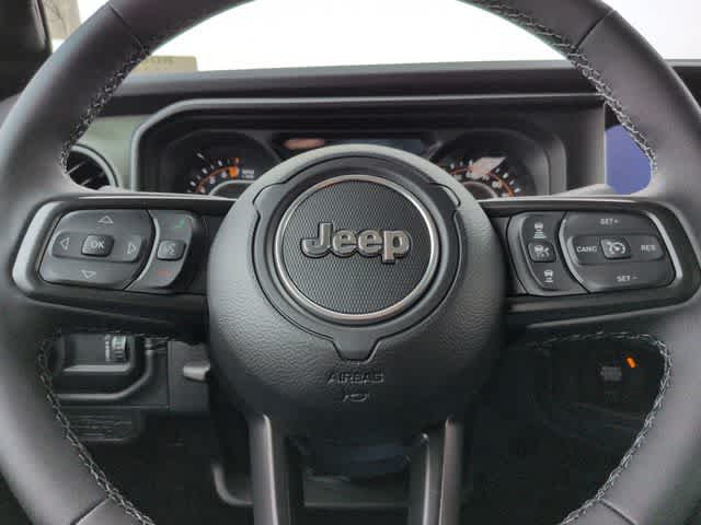 Thumbnail: 2026 Jeep Gladiator - 23