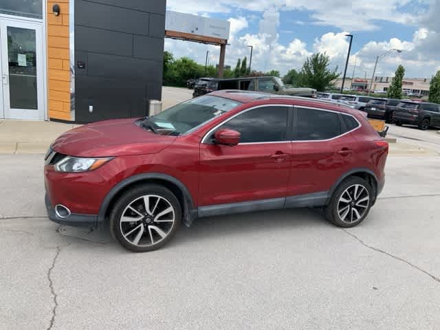 Thumbnail: 2019 Nissan Rogue Sport - 16