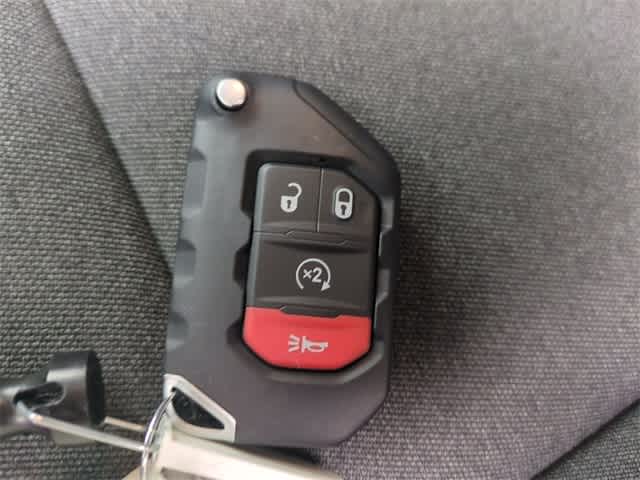 Thumbnail: 2026 Jeep Wrangler - 36