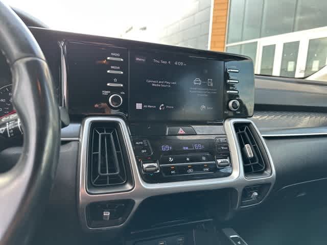 Thumbnail: 2021 Kia Sorento - 5