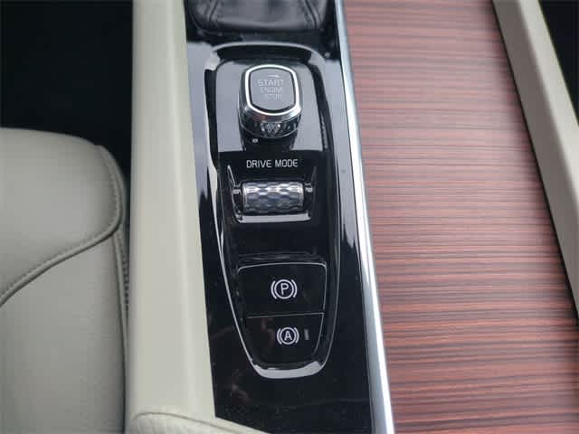 Thumbnail: 2021 Volvo S60 - 39