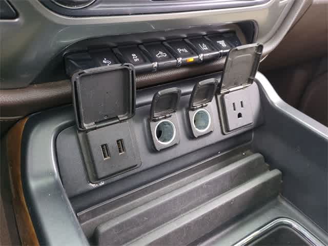 Thumbnail: 2016 Chevrolet Silverado 2500 - 32