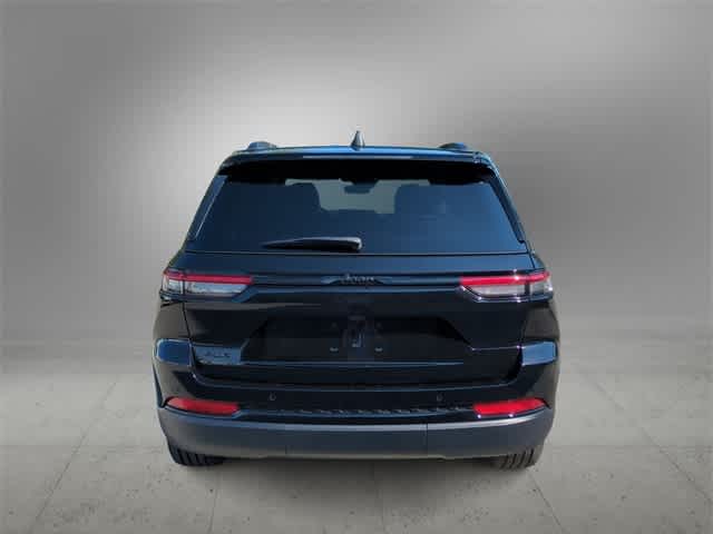 Thumbnail: 2025 Jeep Grand Cherokee - 7