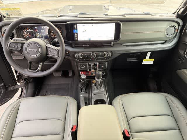 Thumbnail: 2026 Jeep Gladiator - 16