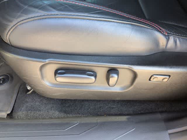 Thumbnail: 2021 Toyota Tacoma - 18