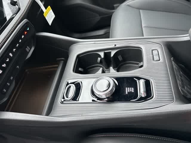 Thumbnail: 2026 Jeep Cherokee - 10