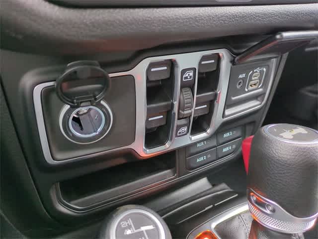 Thumbnail: 2026 Jeep Wrangler - 31