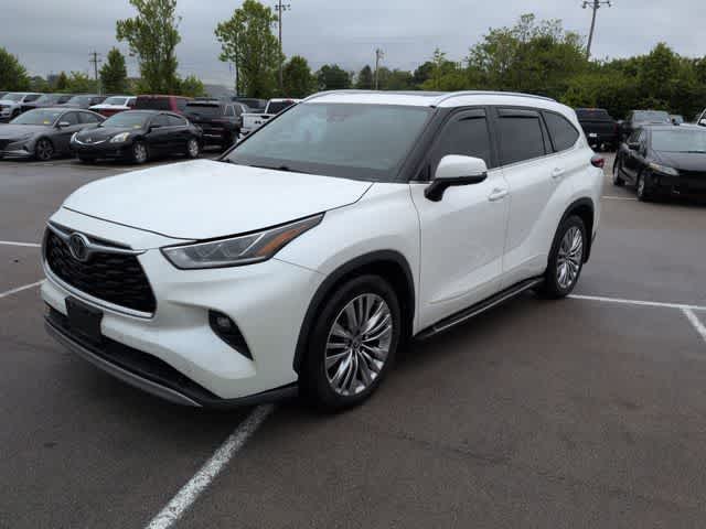 Thumbnail: 2020 Toyota Highlander - 4