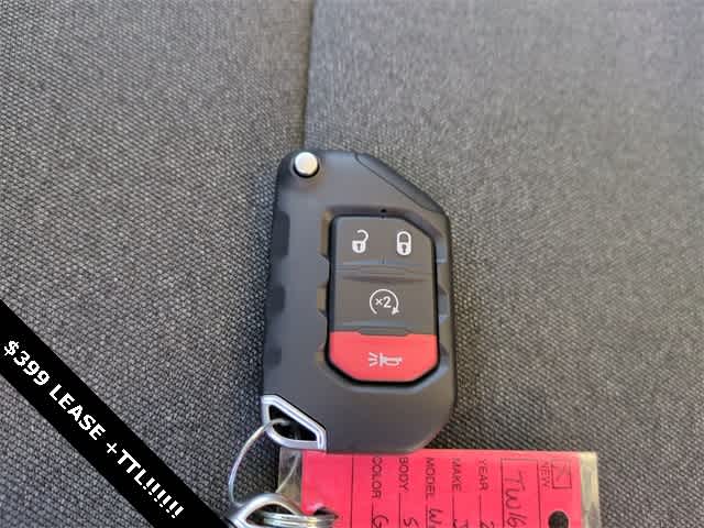 Thumbnail: 2026 Jeep Wrangler - 36