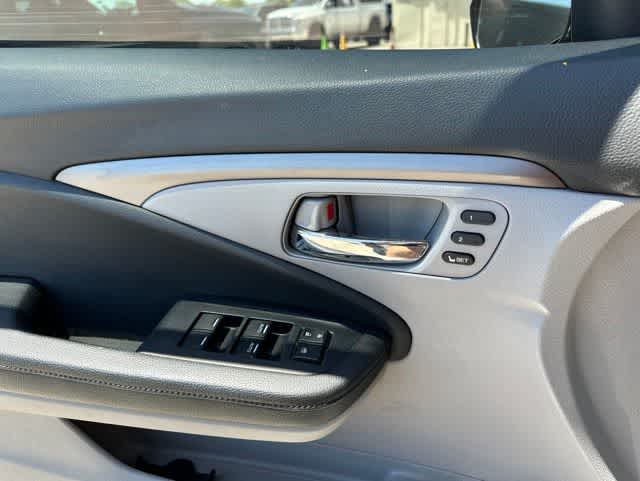 Thumbnail: 2020 Honda Pilot - 15