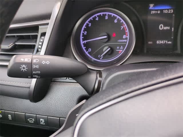 Thumbnail: 2023 Toyota Camry - 27