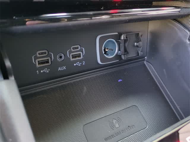 Thumbnail: 2025 Jeep Grand Cherokee - 33